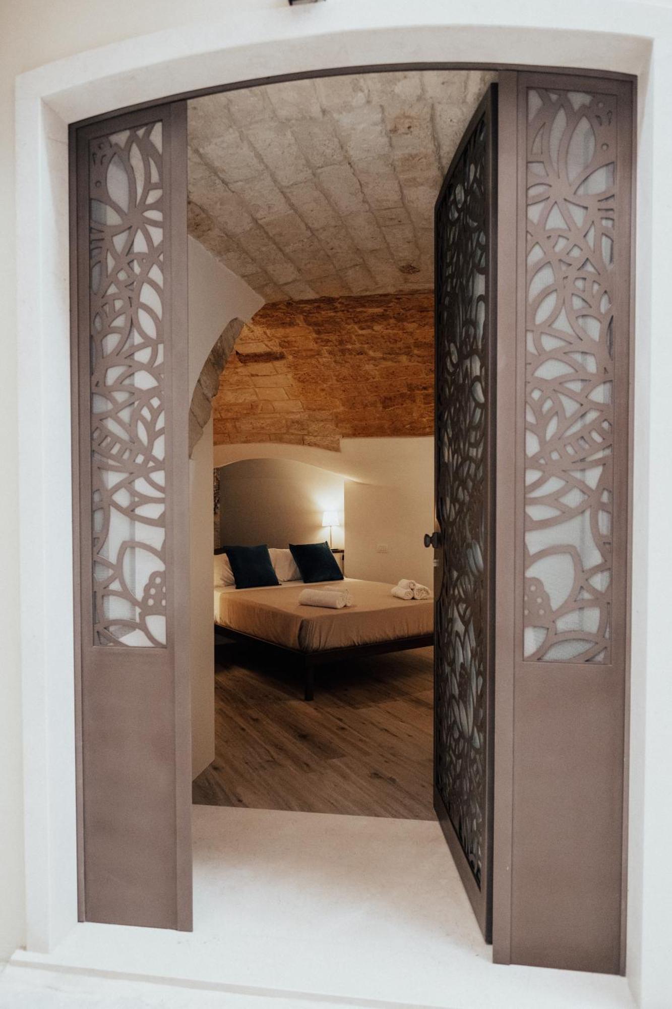 Timeless Apulian Luxury Suite Bari Esterno foto