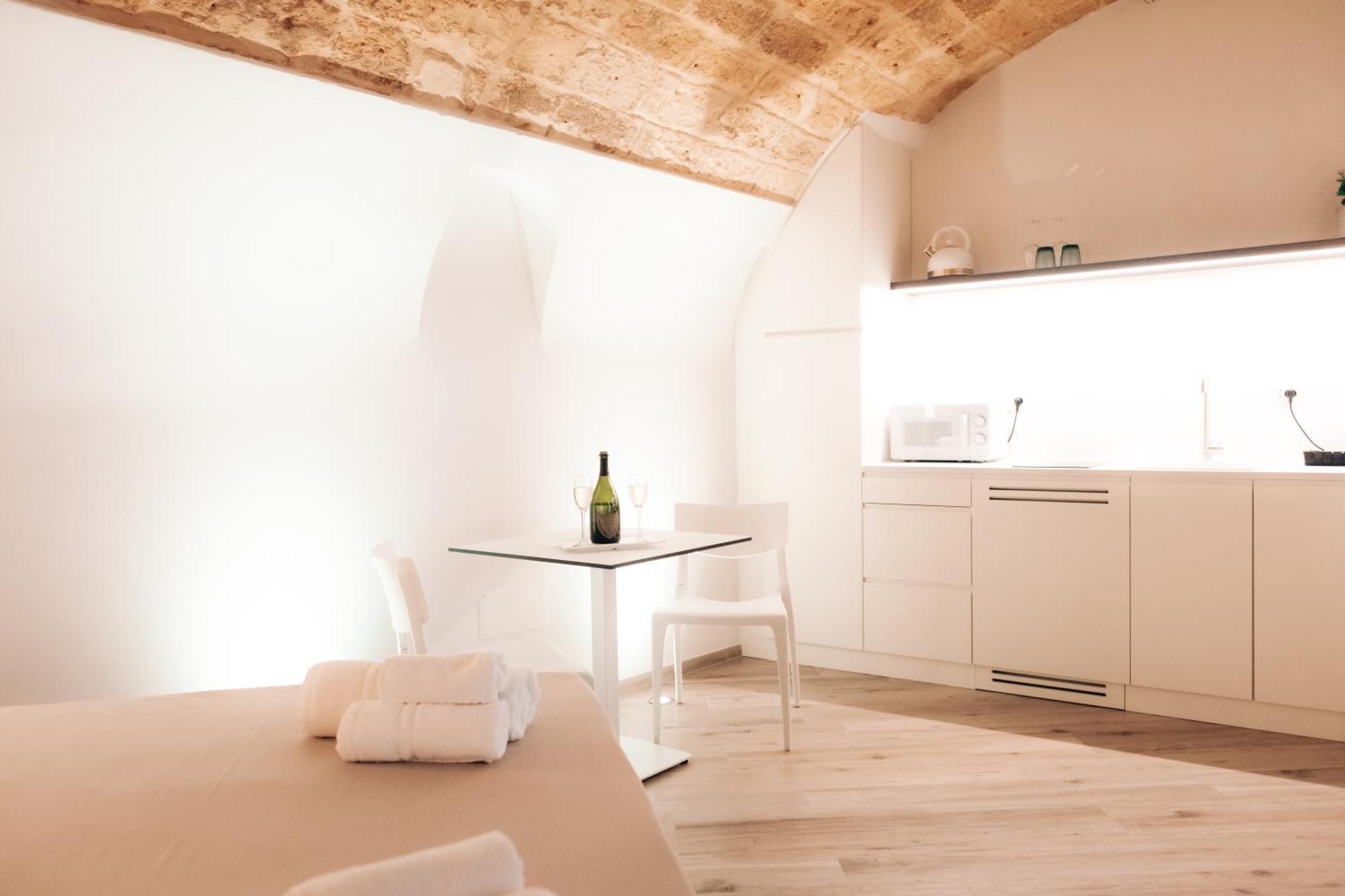 Timeless Apulian Luxury Suite Bari Esterno foto